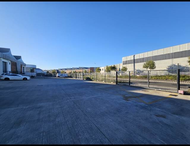 420M² WAREHOUSE TO LET IN RIVERGATE