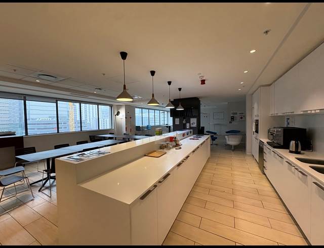 2,004M² OFFICE TO LET IN CAPE TOWN CITY CENTRE