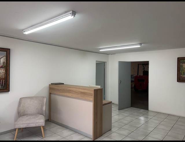 1,065M² MINI FACTORY TO LET IN CITY DEEP
