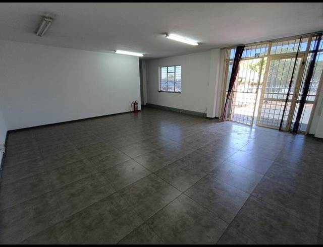 INDUSTRIAL PROPERTY TO RENT IN KYA SANDS