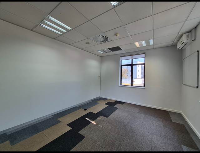 821M² OFFICE TO LET IN ILLOVO