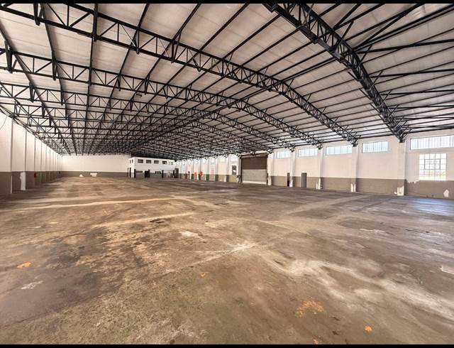 2,117M² WAREHOUSE TO LET IN BENONI SOUTH