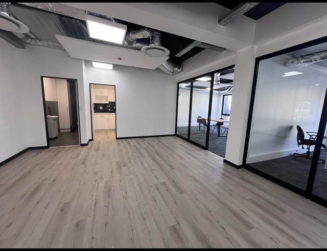 105M² OFFICE TO LET IN CAPE TOWN CITY CENTRE