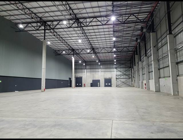 3,851M² WAREHOUSE TO LET IN ATLANTIC HILLS