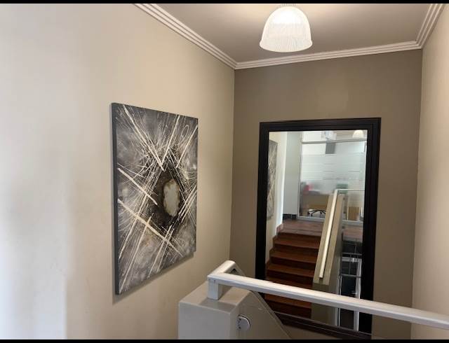 100M² BUSINESS CENTRE TO LET IN RYNFIELD