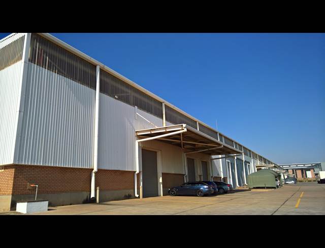 2,277M² WAREHOUSE TO LET IN OLIFANTSFONTEIN