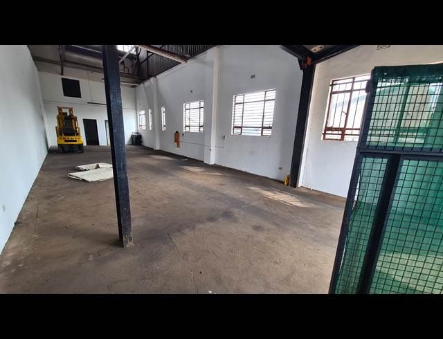 170M² FACTORY TO LET IN ANDERBOLT
