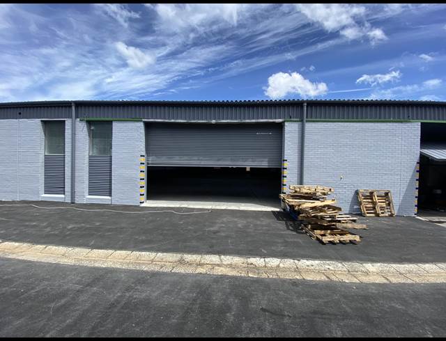 650M² WAREHOUSE TO LET IN EPPING INDUSTRIAL
