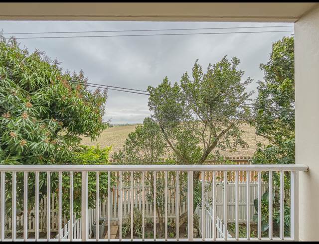 2 BEDROOM APARTMENT TO LET IN MANOR ESTATES