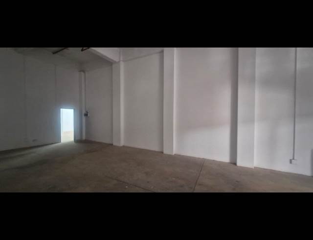 70M² WAREHOUSE TO LET IN SELBY