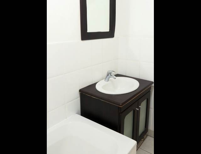 2 Bedroom Apartment Somerset Links