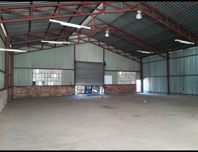 358M² WAREHOUSE TO LET IN DENVER