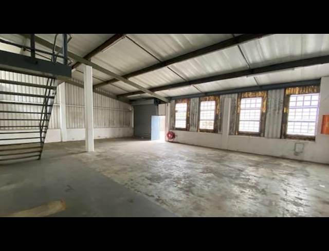 204M² WAREHOUSE TO LET IN SPRINGFIELD