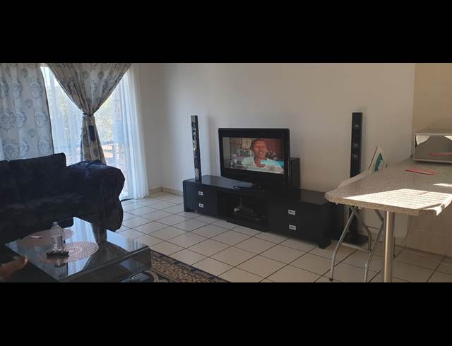 1 bed property to rent in RIDGEWAY