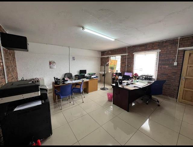 INDUSTRIAL PROPERTY TO RENT IN WILLOWTON