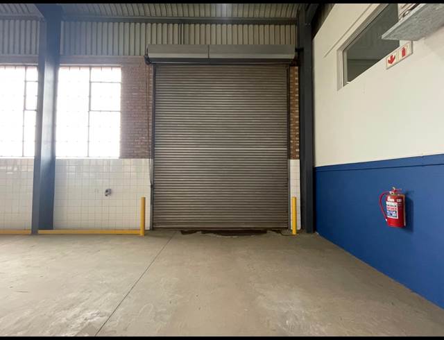 1,250M² WAREHOUSE TO LET IN CHLOORKOP