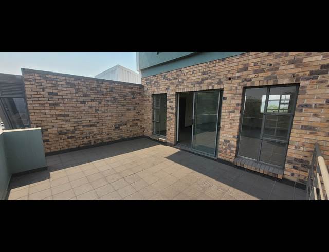 102M² OFFICE TO LET IN NELSPRUIT CENTRAL