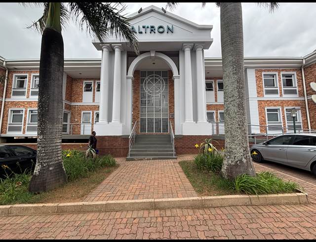 308M² OFFICE TO LET IN BROADLANDS