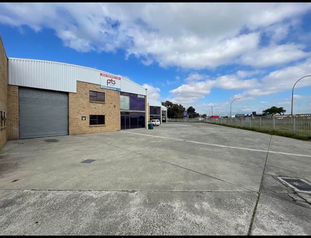 445M² WAREHOUSE TO LET IN BELLVILLE SOUTH INDUSTRIA