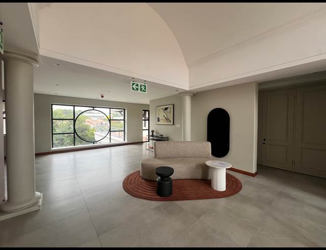 478M² OFFICE TO LET IN HYDE PARK