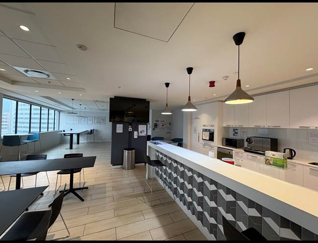 2,004M² OFFICE TO LET IN CAPE TOWN CITY CENTRE