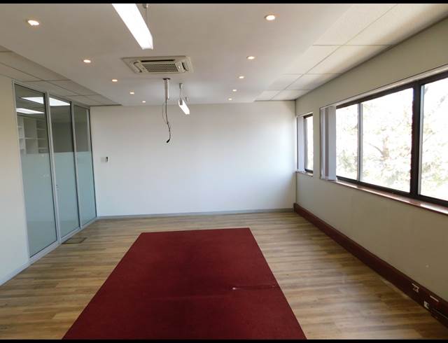 1,000M² OFFICE TO LET IN RANDBURG CENTRAL