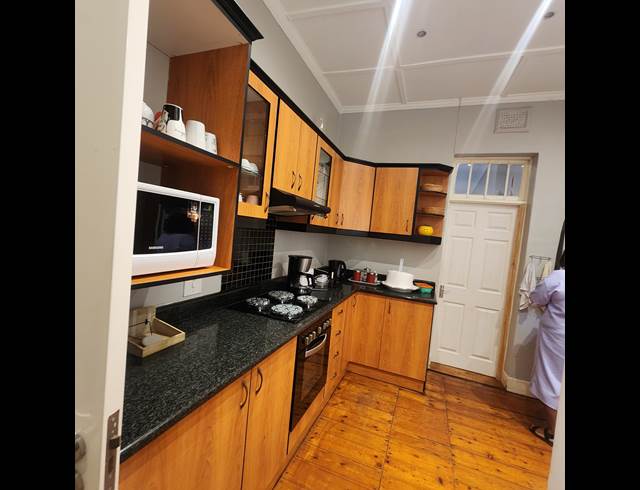 214M² OFFICE TO LET IN MORNINGSIDE