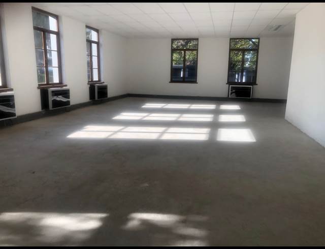 188M² OFFICE TO LET IN WIERDA VALLEY