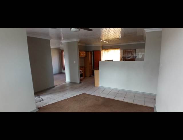 3 BEDROOM TOWNHOUSE TO LET IN DIE HEUWEL