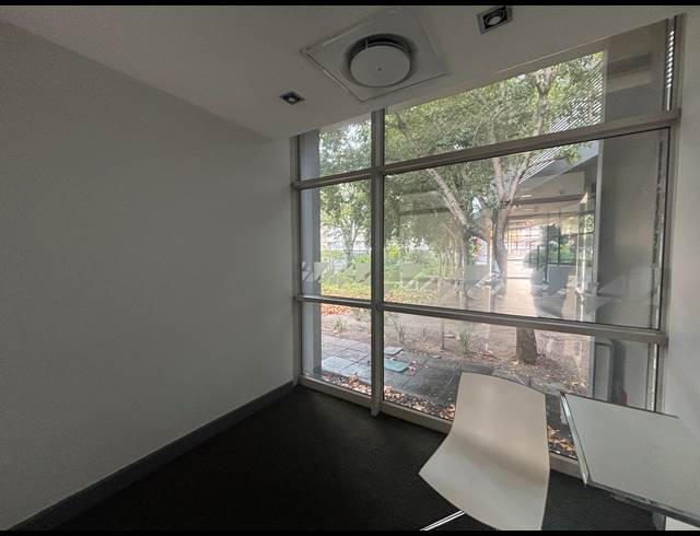 7,143M² BUSINESS CENTRE TO LET IN GOODWOOD CENTRAL