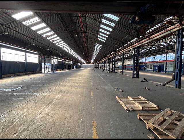 6,797M² WAREHOUSE TO LET IN ELANDSFONTEIN