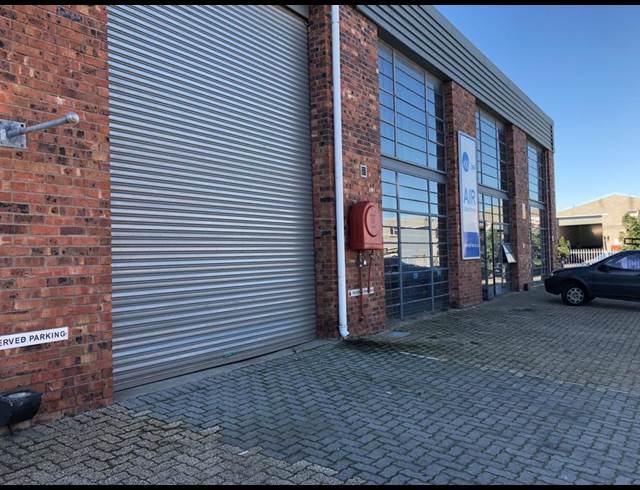 280M² BUILDING TO LET IN SAXENBURG PARK 1