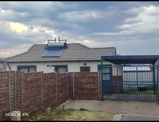 3 BEDROOM PROPERTY TO RENT IN MINDALORE