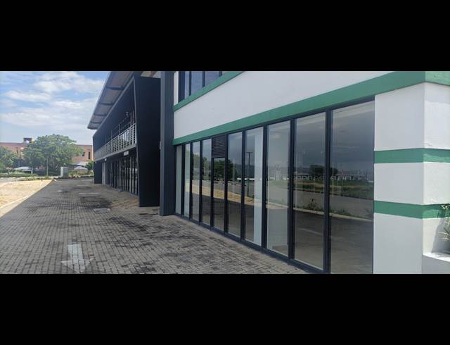 403M² RETAIL TO LET IN RIVERSIDE PARK