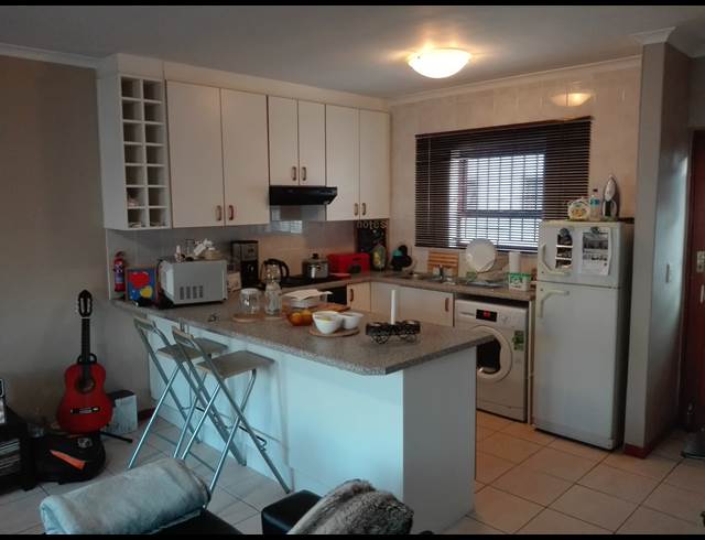 2 bed property to rent in DURBANVILLE
