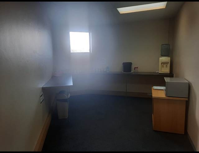 OFFICE PROPERTY TO RENT IN NEW REDRUTH