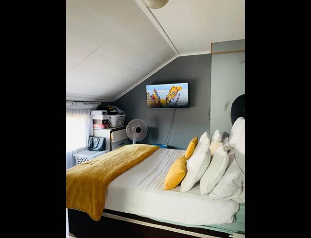 3 bedrooms available for rental 1/1/2025