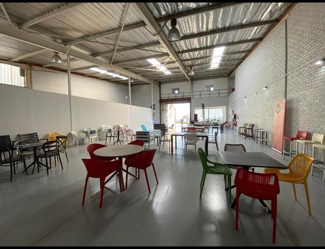 580M² WAREHOUSE TO LET IN HALFWAY HOUSE