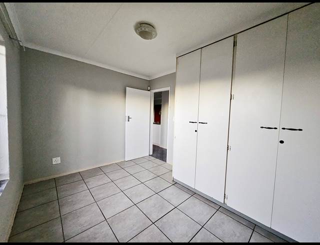 2 bed property to rent in BIRCHLEIGH