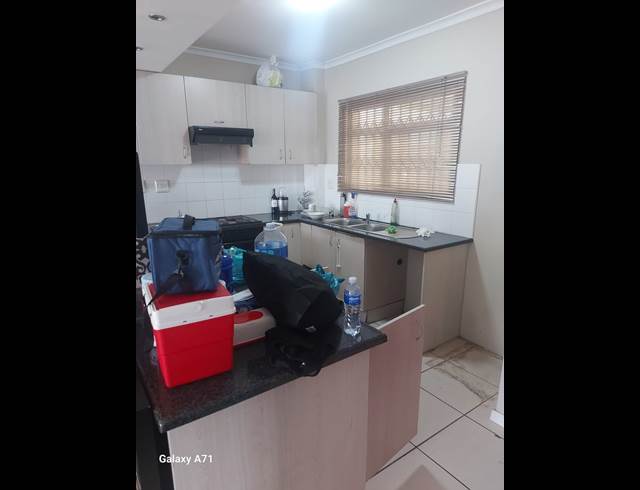 2 BEDROOM APARTMENT TO LET IN UMHLANGA RIDGE