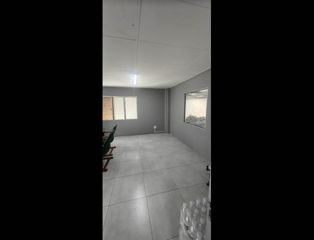 478M² WAREHOUSE TO LET IN SUNNYROCK