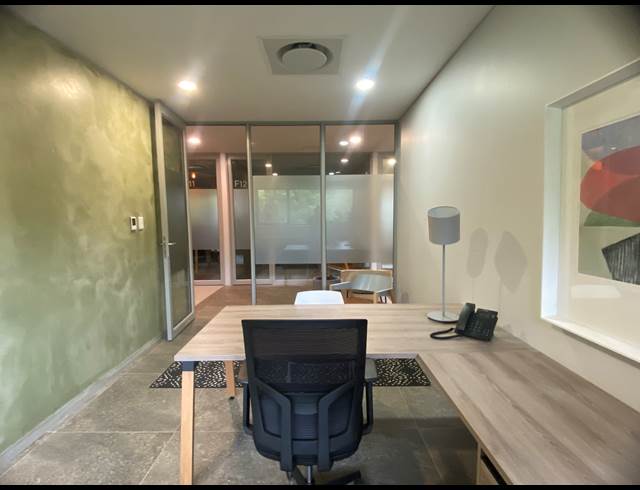 14M² OFFICE TO LET IN BALLITO CENTRAL