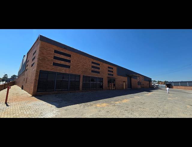 2,848M² WAREHOUSE TO LET IN ORMONDE