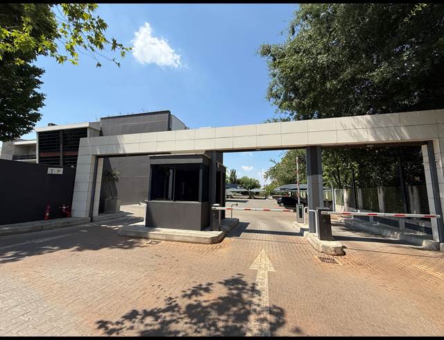 627.30M² OFFICE TO LET IN MELROSE ESTATE