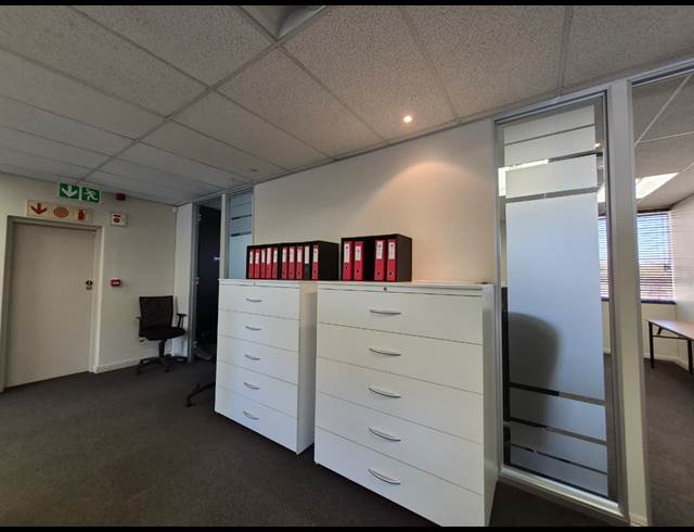 283M² OFFICE TO LET IN ROSEBANK