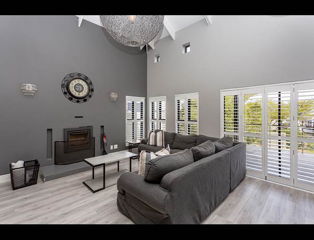 5 BEDROOM HOUSE TO LET IN ATLANTIC BEACH GOLF ESTATE