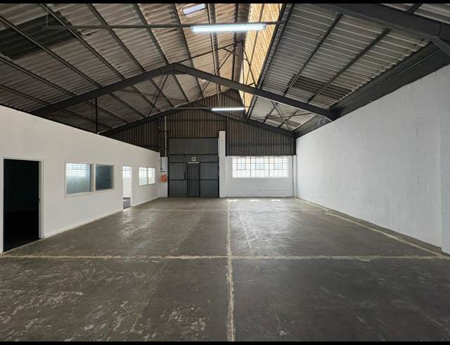 331M² WAREHOUSE TO LET IN GANTS PLAZA