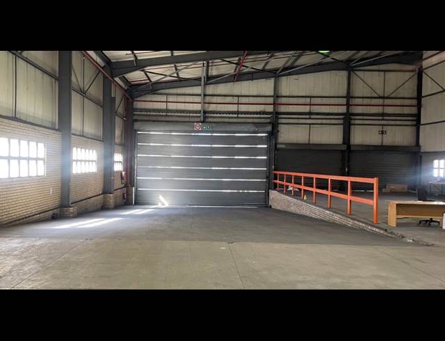 13,500M² WAREHOUSE TO LET IN MOBENI