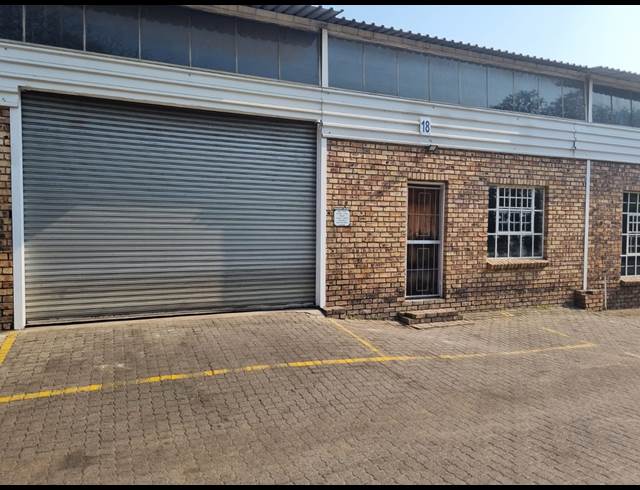 138.40M² WAREHOUSE TO LET IN VINTONIA