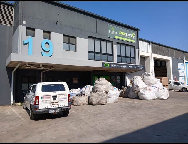 867M² WAREHOUSE TO LET IN BALLITO CENTRAL